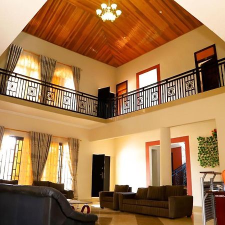 Osaah Bema Lodge Antoa Bagian luar foto