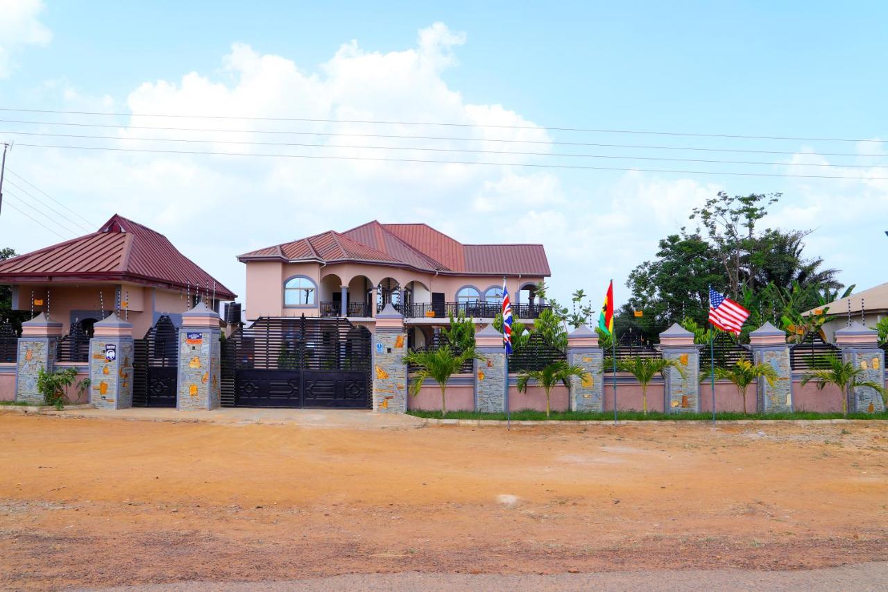 Osaah Bema Lodge Antoa Bagian luar foto