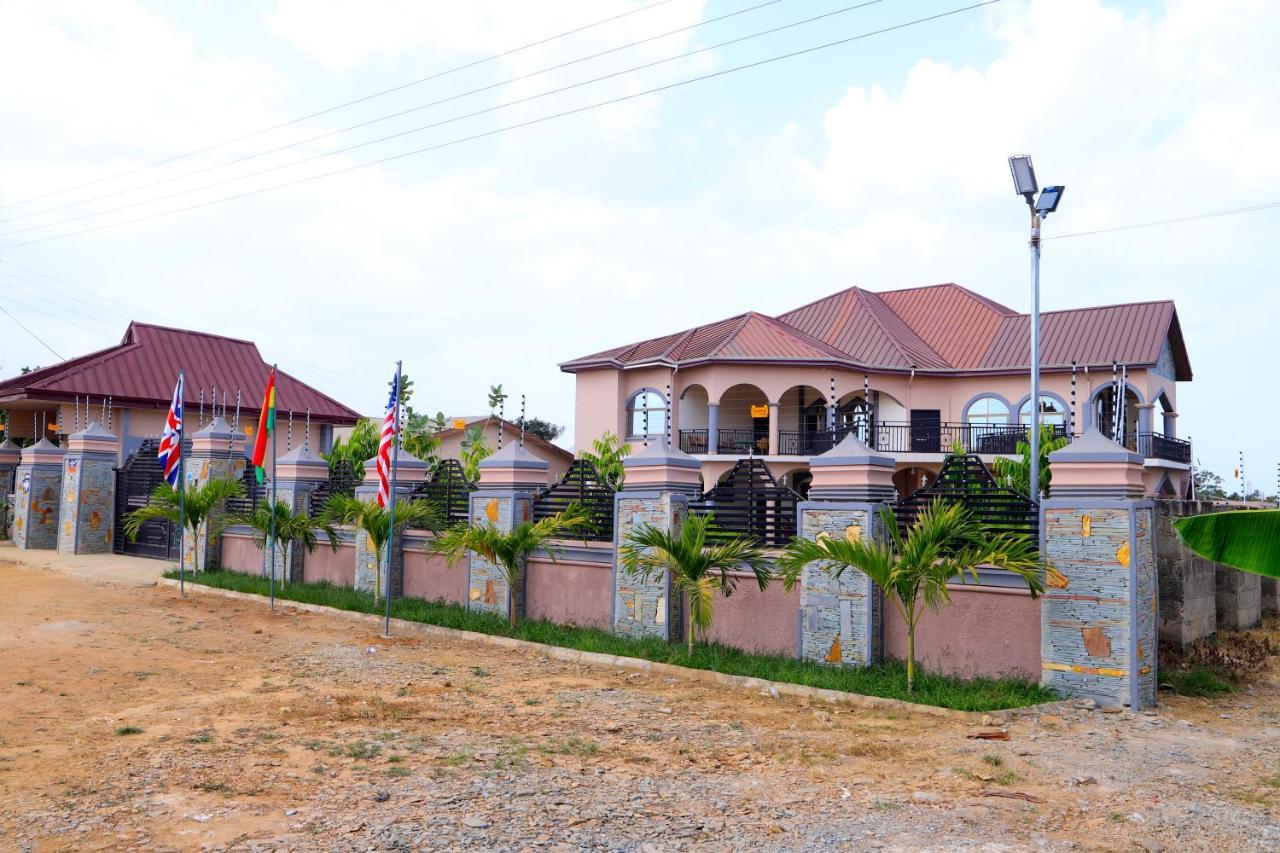 Osaah Bema Lodge Antoa Bagian luar foto