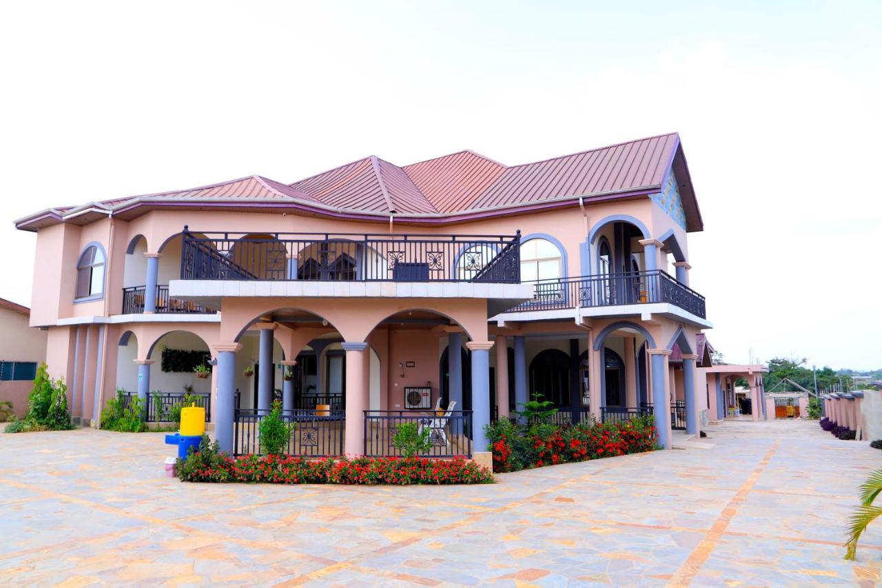 Osaah Bema Lodge Antoa Bagian luar foto