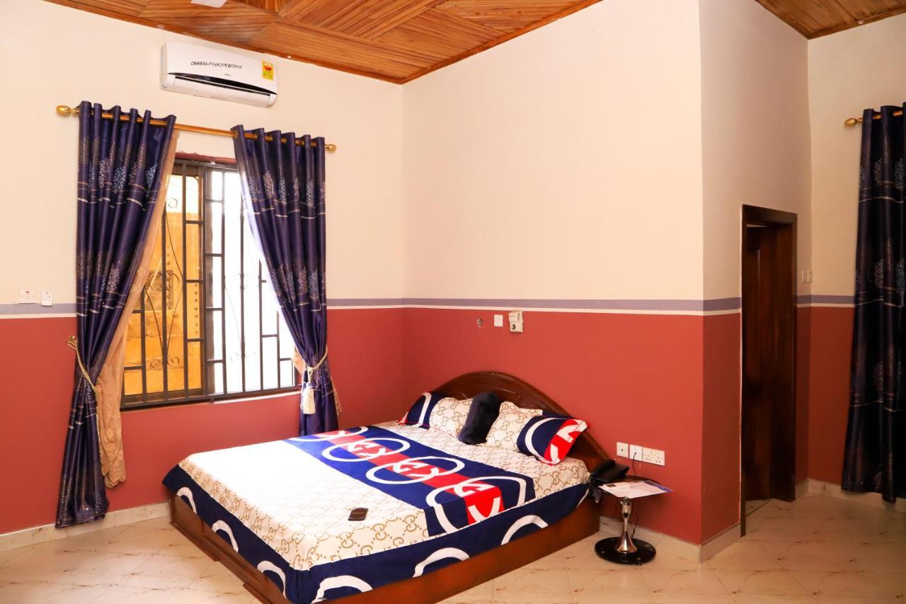 Osaah Bema Lodge Antoa Bagian luar foto